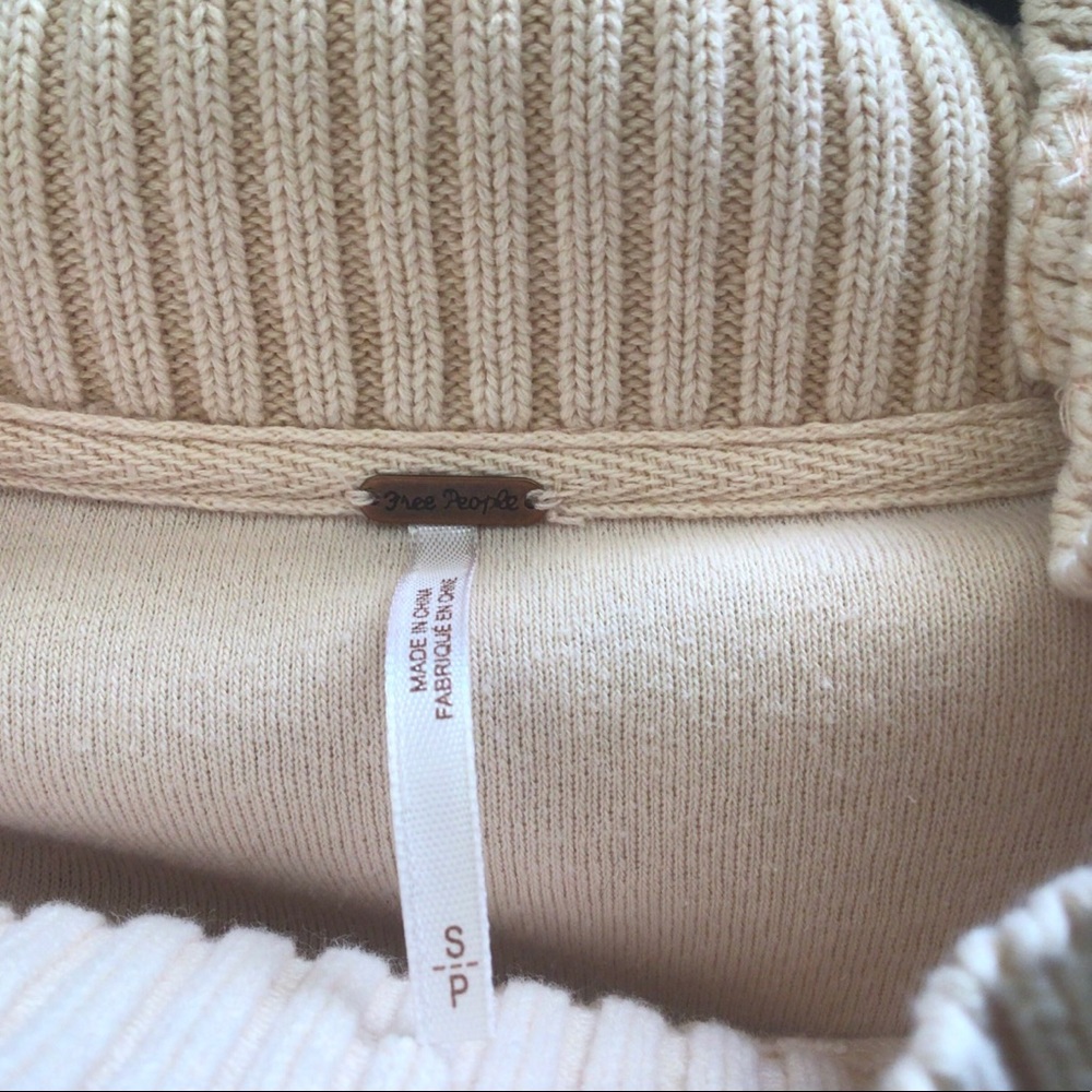 SOLD❌🍭FREE PEOPLE EYES WIDE OPEN PULLOVER(SzS - Picture 12 of 16